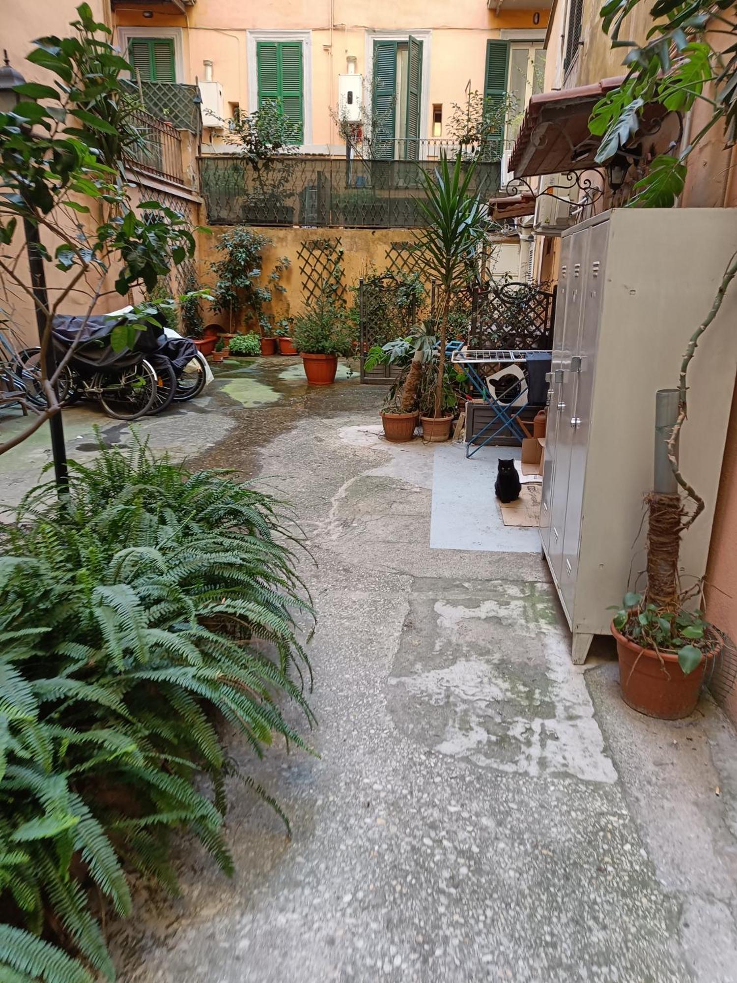 Suites In Rome Exterior photo